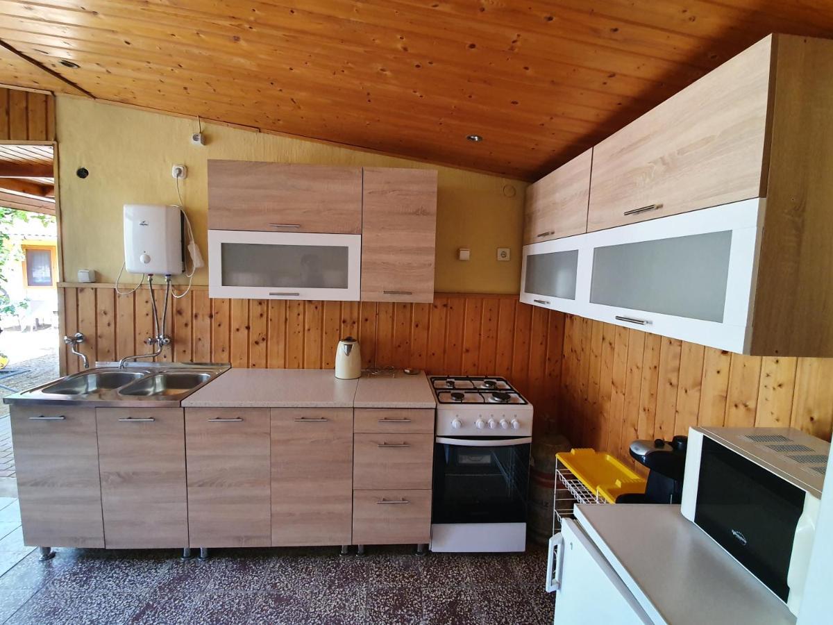 Muskátlis Ház Apartman Balatonlelle Kültér fotó