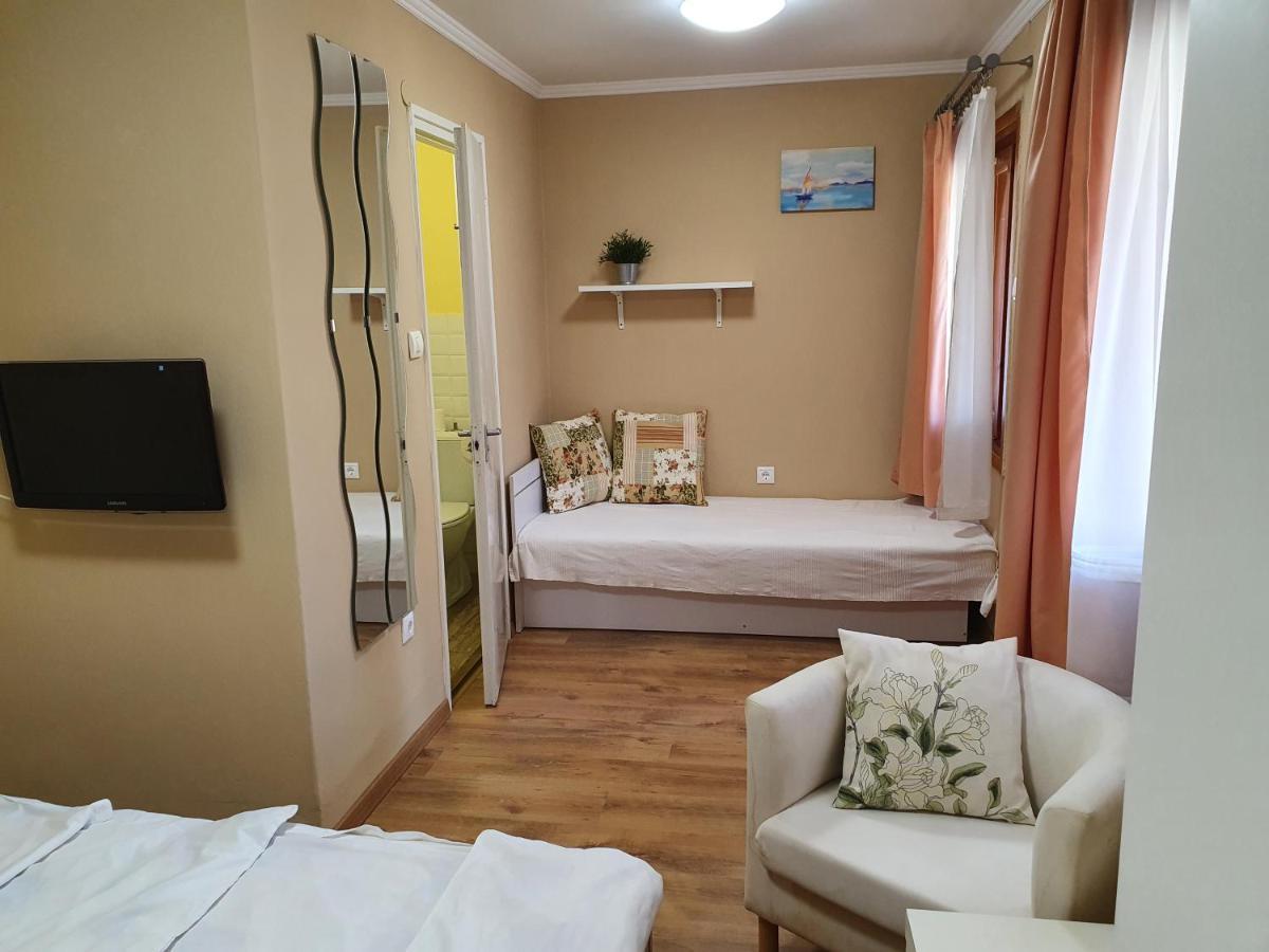 Muskátlis Ház Apartman Balatonlelle Kültér fotó