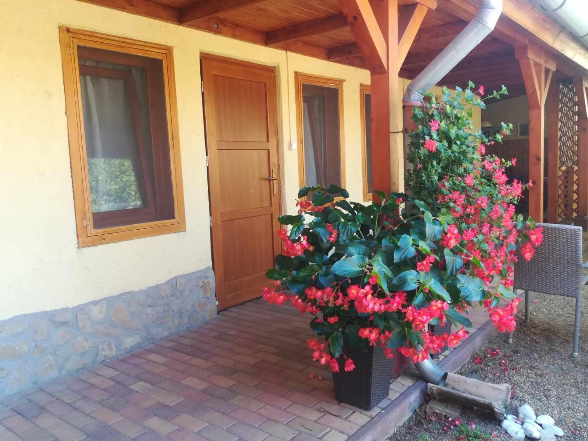 Muskátlis Ház Apartman Balatonlelle Kültér fotó